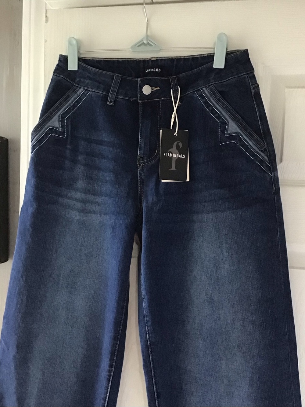 NWT Flamingals High Rise Wide Leg Jeans. Size Small